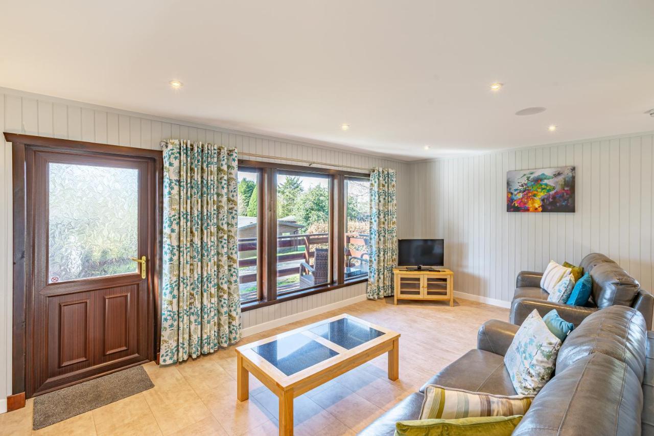 Bluebell Lodge 7 With Hot Tub Ньютон-Стьюарт Екстер'єр фото
